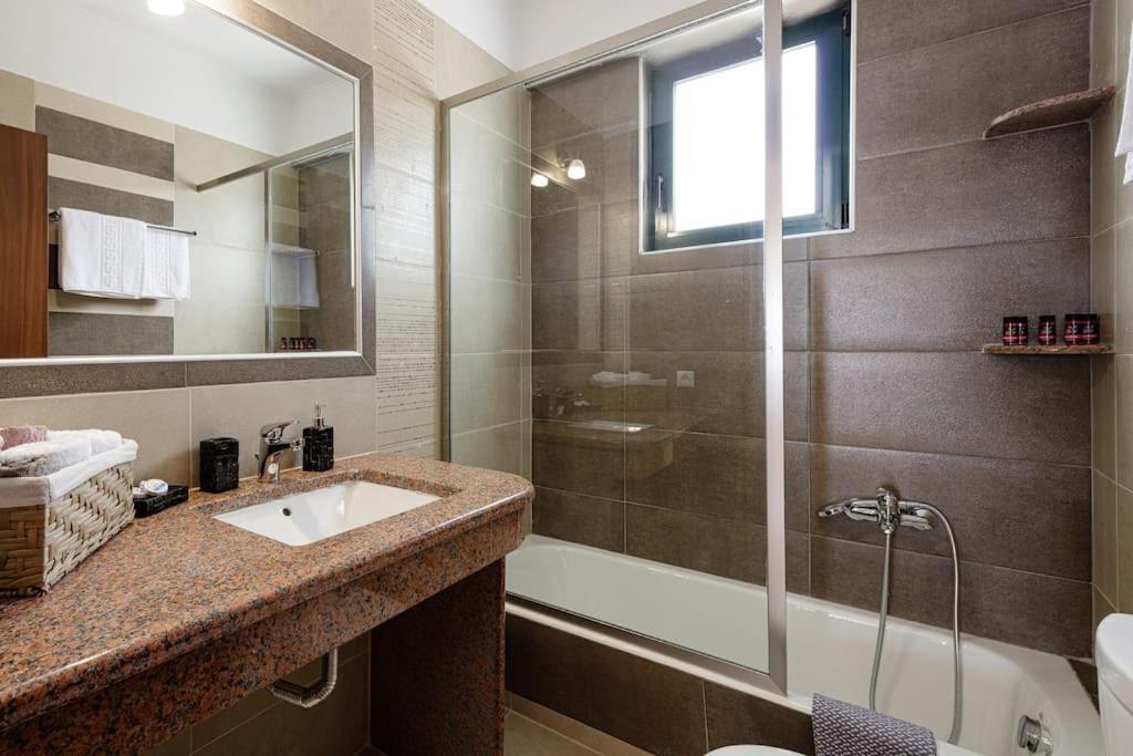 Galini House Apartment Tria Monastiria Luaran gambar